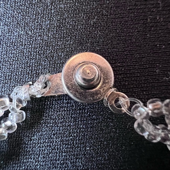 Handmade Green and Yellow Beaded Bracelet - Picture 3 of 4